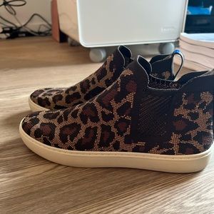Rothy’s high top sneakers